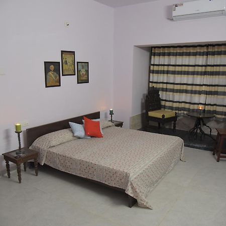 Mahavir Niwas Bed and Breakfast Udaipur Esterno foto